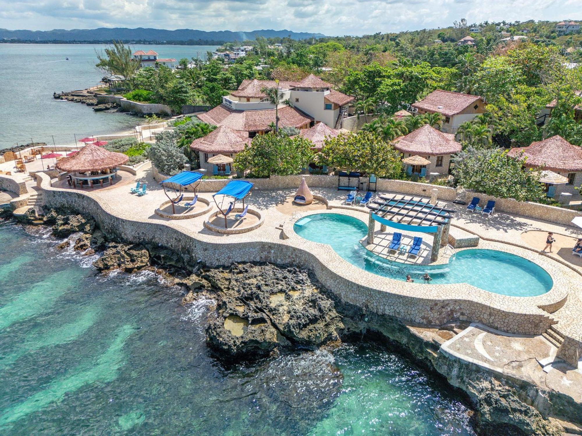 Ocean Cliff Hotel Negril Limited - Adults Only Εξωτερικό φωτογραφία